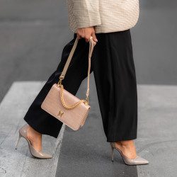 Dame elegante sko 1296 lak cappuccino lifestyle