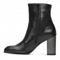 Damesko 1177 sort satin