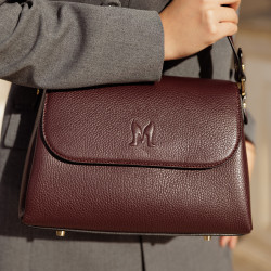 Dame skuldertaske 040g black cherry lifestyle